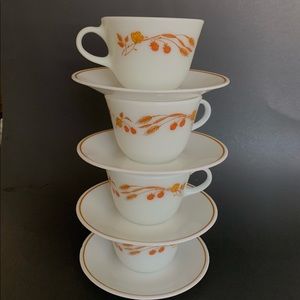 COPY - Vtg Pyrex Corelle Harvest Wheat Berries Cups and Saucers set of 4